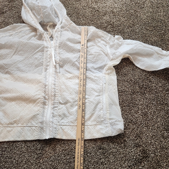 Lululemon Find Your Flock Jacket Size 6 - Picture 6 of 6